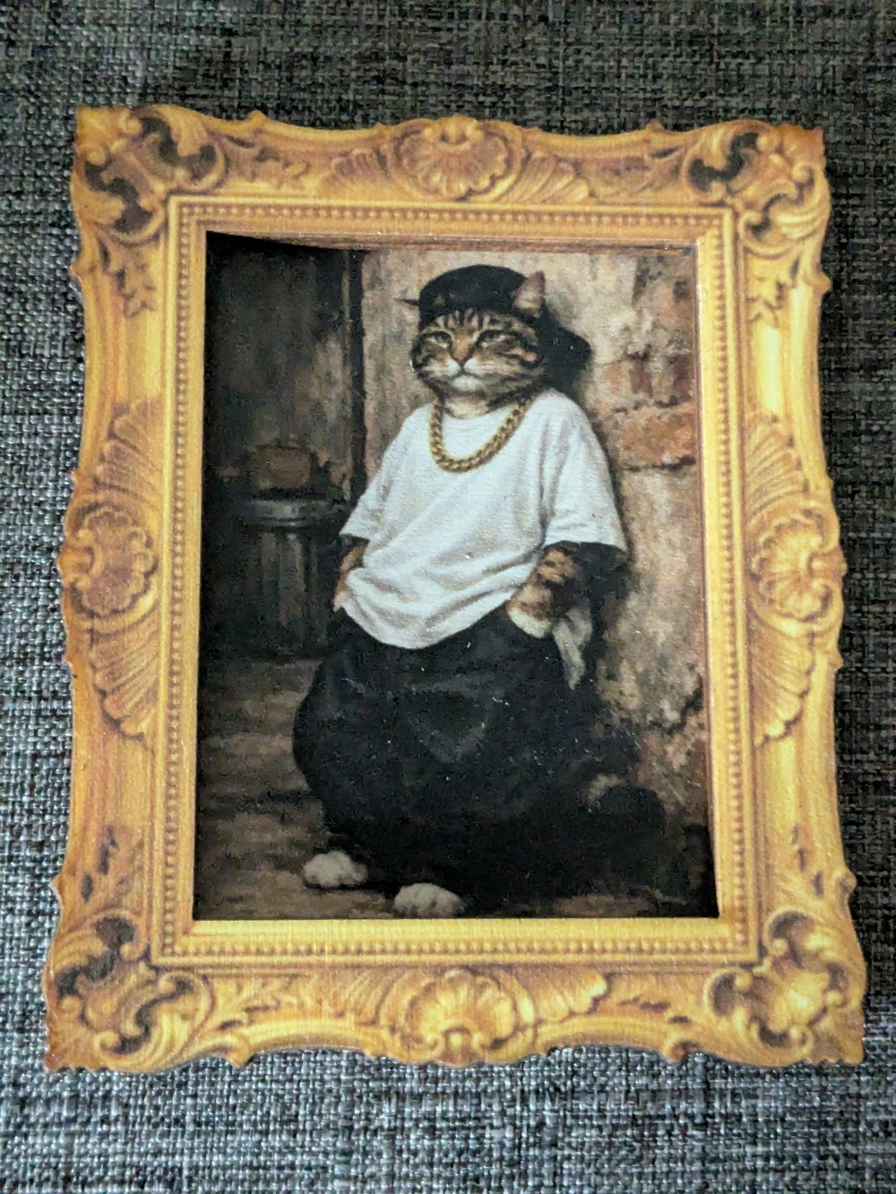 Cat Art Print Magnet in Gold Frame - Decorative Cat Portrait